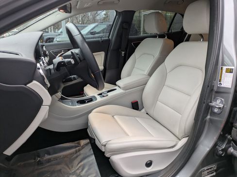 Used 2019 Mercedes-Benz GLA 250 image 26