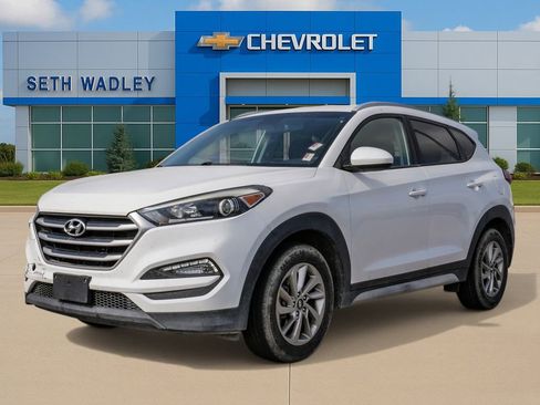 Used 2017 Hyundai Tucson SE image 3