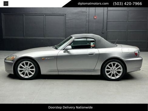 Used 2006 Honda S2000 Convertible 2D image 5