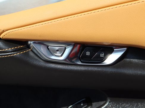 Used 2024 Chevrolet Corvette Stingray Preferred Conv w/ Battery Protection Package RWD image 26