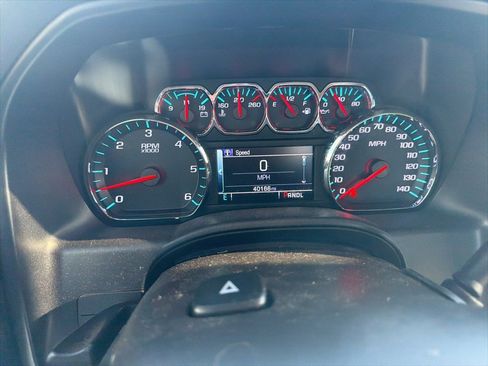 Used 2018 Chevrolet Silverado 1500 LT w/ All Star Edition image 9