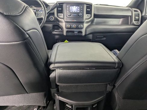 Certified 2024 RAM 2500 Tradesman w/ Chrome Appearance Group AWD/4WD image 27
