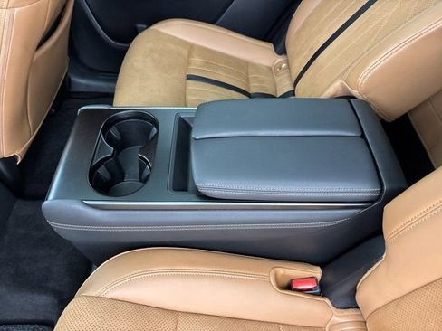 Used 2024 MAZDA CX-90 3.3 Turbo S w/ Premium Plus image 18