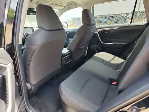 Certified 2024 Toyota RAV4 LE AWD/4WD image 16
