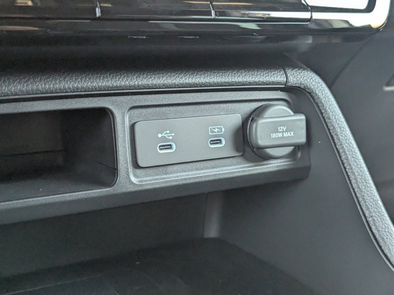 New 2026 Honda Pilot Black Edition image 17