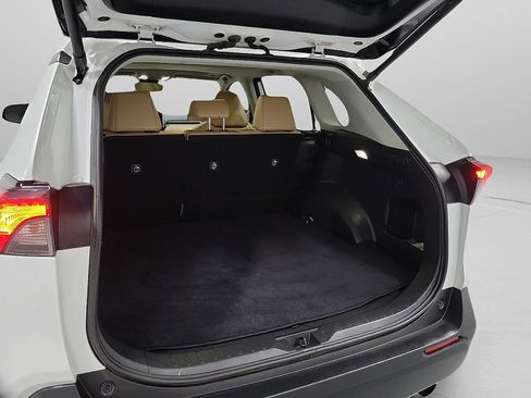 Certified 2025 Toyota RAV4 XLE Premium FWD image 7