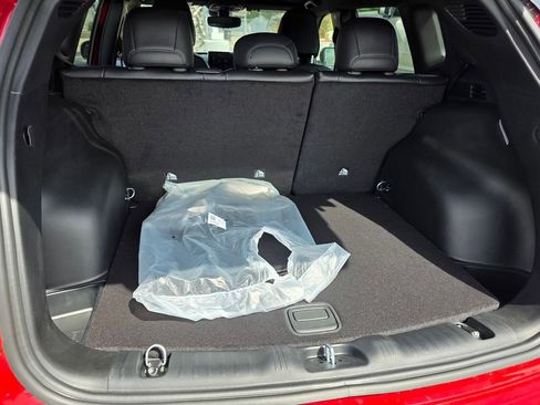 New 2026 Jeep Compass Latitude image 11