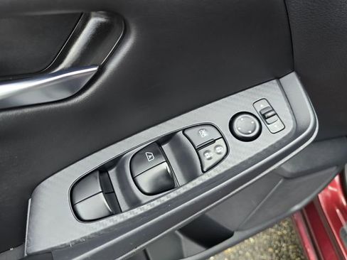 Used 2020 Nissan Sentra SV w/ Electronics Package image 19