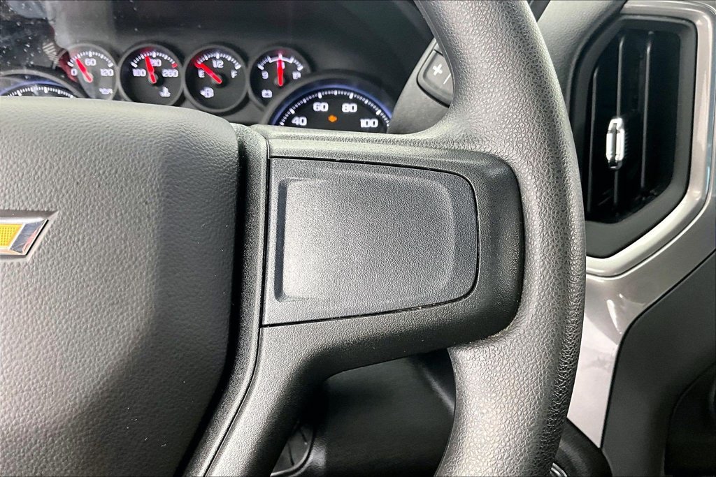 Used 2025 Chevrolet Silverado 1500 Custom AWD/4WD image 20