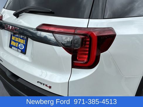 Used 2023 GMC Acadia AT4 AWD/4WD image 32