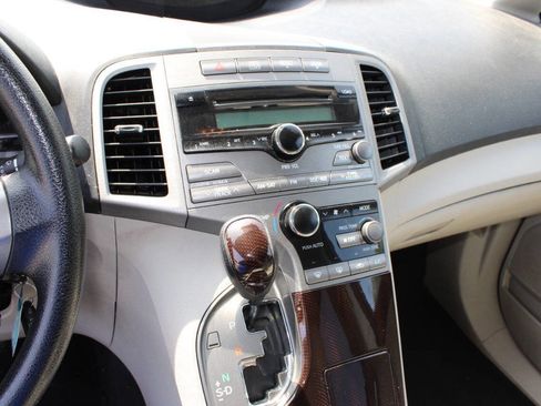 Used 2009 Toyota Venza image 15