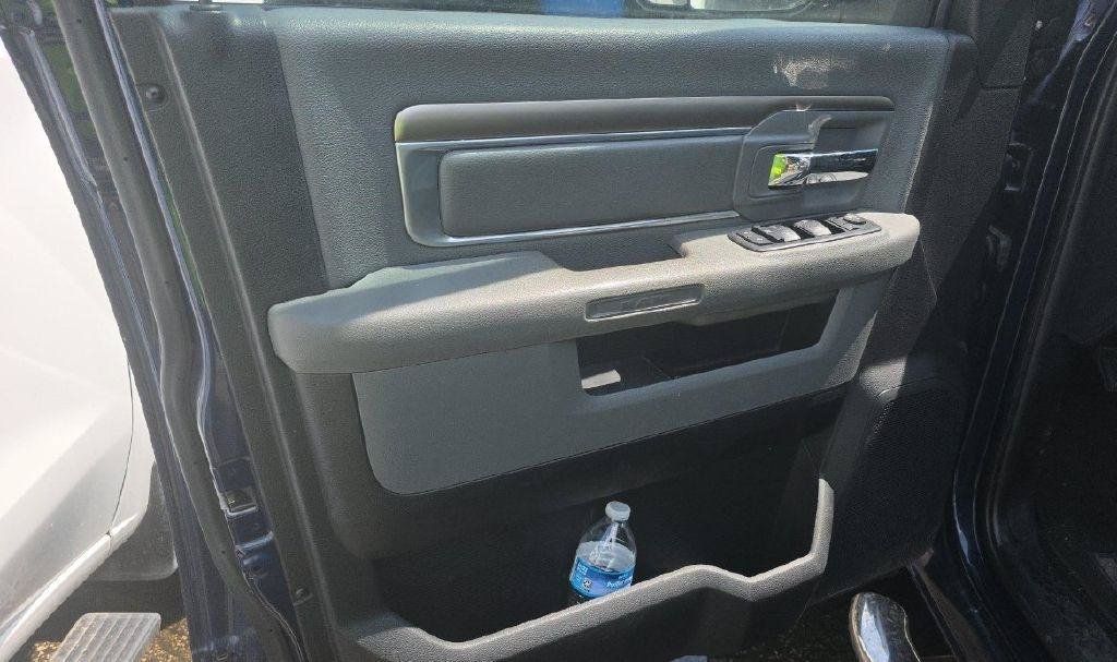 Used 2016 RAM 1500 Big Horn RWD image 5