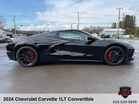 Used 2024 Chevrolet Corvette Stingray Convertible w/ Battery Protection Package RWD image 6
