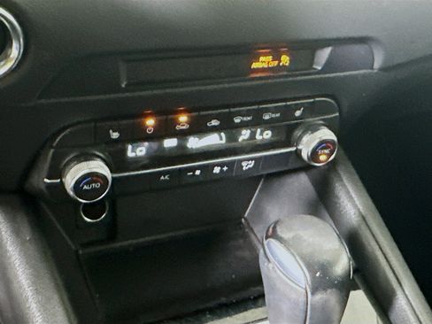 Used 2020 MAZDA CX-5 Touring FWD image 23