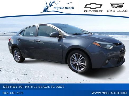 Used 2015 Toyota Corolla LE FWD image 1