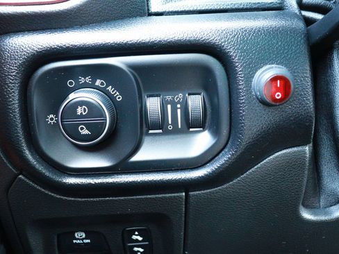 Used 2019 RAM 1500 Rebel w/ Rebel Level 2 Equipment Group AWD/4WD image 28
