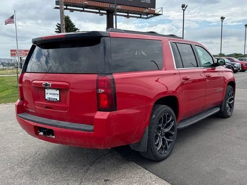 Used 2018 Chevrolet Suburban LS w/ Max Trailering Package AWD/4WD image 35