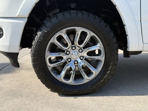 Used 2021 RAM 1500 Laramie w/ Sport Appearance Package AWD/4WD image 12