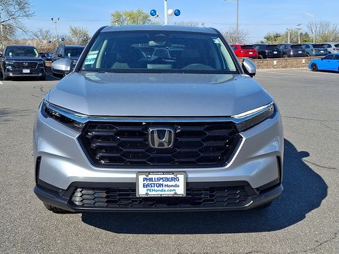 Used 2025 Honda CR-V EX image 2