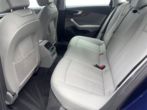 Used 2022 Audi A4 2.0T Premium Plus w/ Premium Plus Package image 34