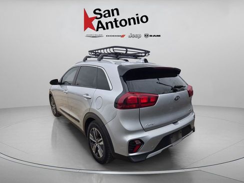 Used 2020 Kia Niro LXS image 5