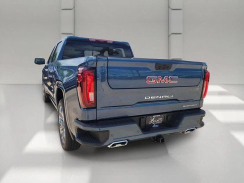 New 2026 GMC Sierra 1500 Denali w/ Denali Reserve Package AWD/4WD image 8