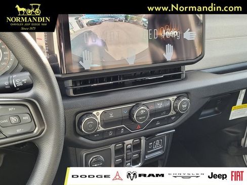 New 2026 Jeep Wrangler Unlimited Sport AWD/4WD image 11