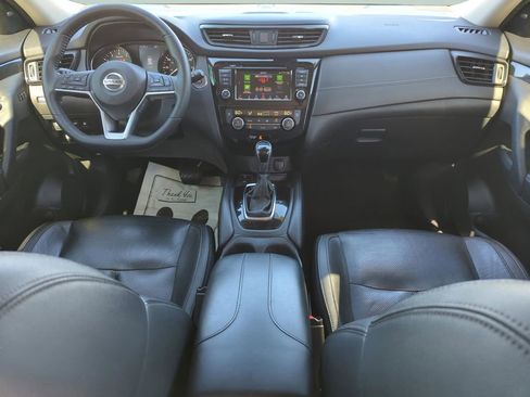 Used 2020 Nissan Rogue SL w/ Premium Package image 42