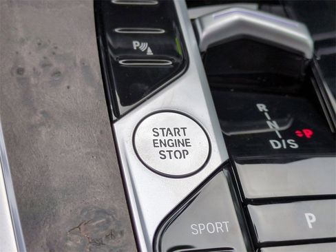 New 2026 BMW X5 sDrive40i w/ Climate Comfort Package image 27