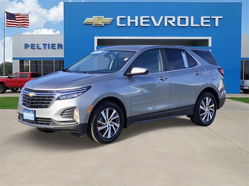 Certified 2024 Chevrolet Equinox LT w/ LPO, Floor Liner Package image 3