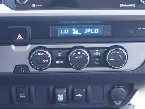 Used 2021 Toyota Tacoma SR5 RWD image 28