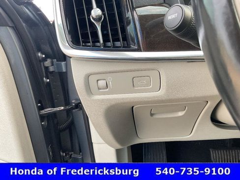 Used 2018 Volvo S90 T5 Momentum w/ Convenience Package FWD image 44