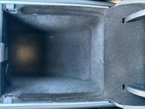 Used 2023 Tesla Model 3 Standard Range image 44