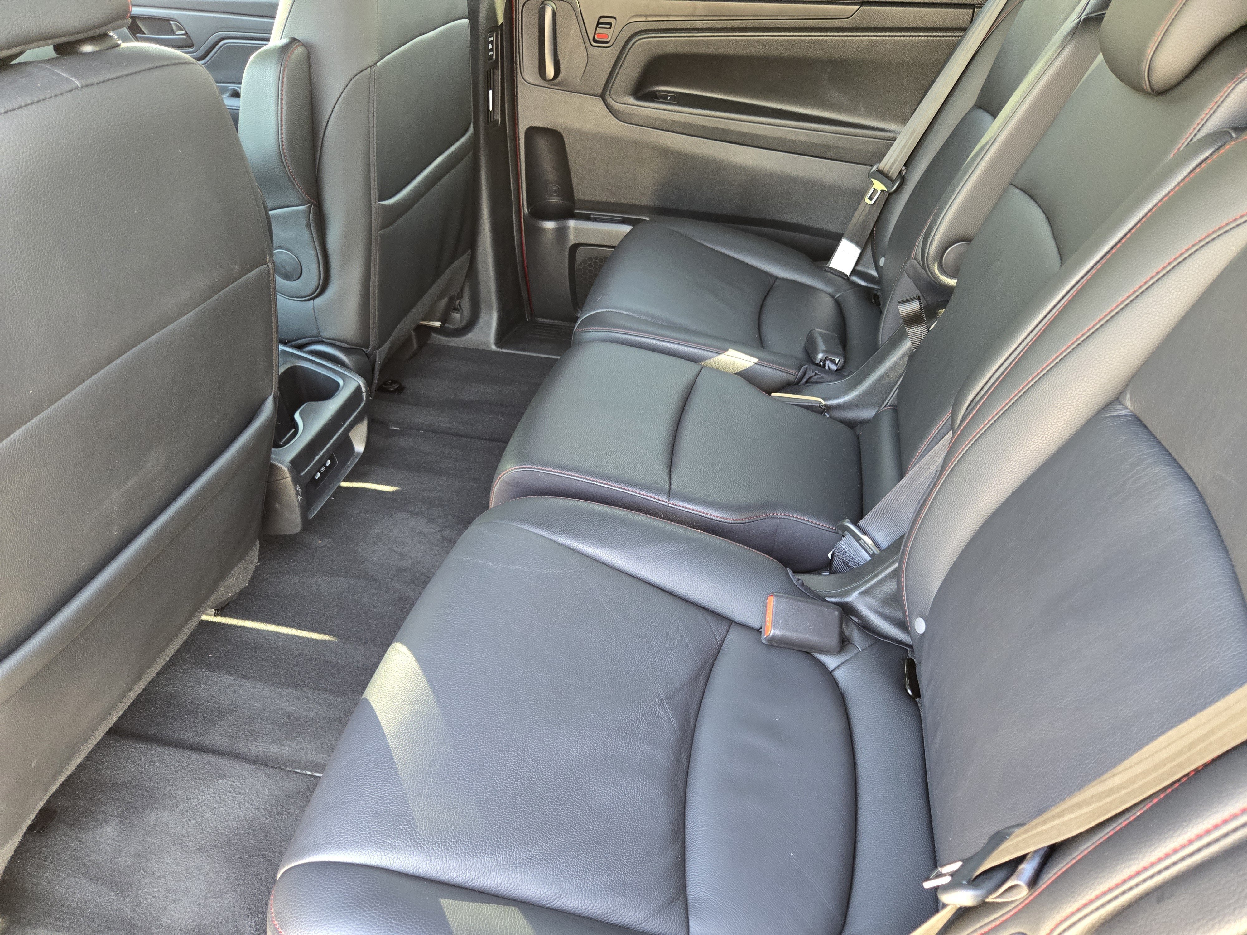 Used 2025 Honda Odyssey Sport-L image 26