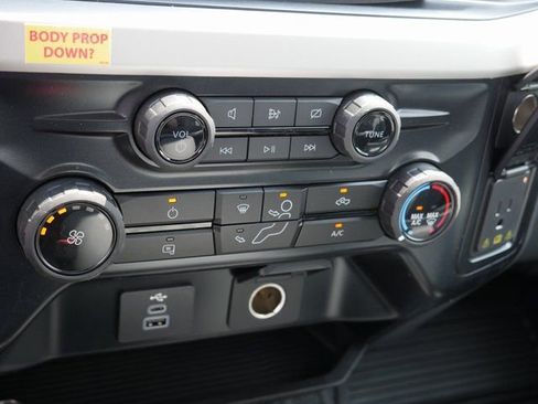 New 2024 Ford F550 4x4 Regular Cab Super Duty image 18