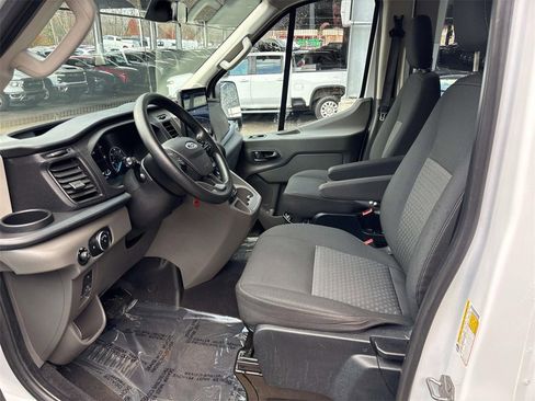 Used 2022 Ford Transit 350 XLT image 16