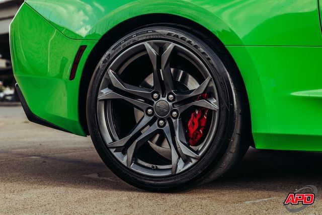Used 2017 Chevrolet Camaro SS RWD image 55