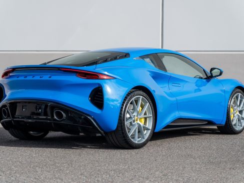 New 2026 Lotus Emira SE RWD image 7