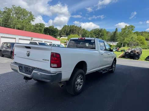 Used 2014 RAM 2500 SLT AWD/4WD image 6