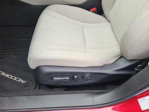 Certified 2025 Honda Accord SE image 23
