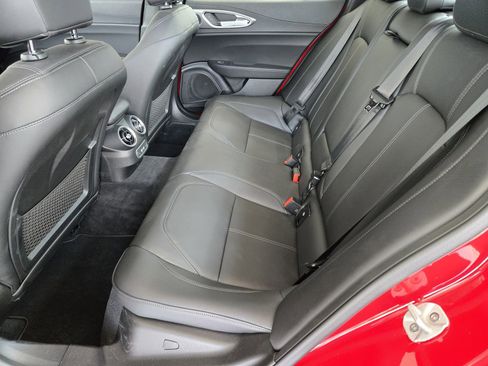 New 2025 Alfa Romeo Giulia AWD w/ Driving Assist Package image 8