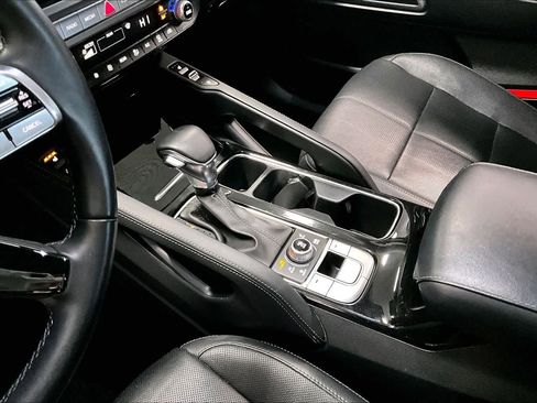 Used 2022 Kia Telluride EX w/ EX Premium Package image 15