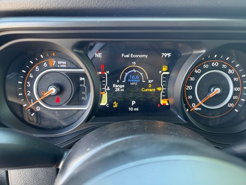 New 2026 Jeep Gladiator Sport AWD/4WD image 13