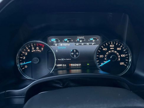 Used 2017 Ford F150 Lariat w/ Equipment Group 502A Luxury image 12