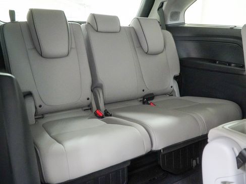 Certified 2023 Honda Odyssey Elite image 52