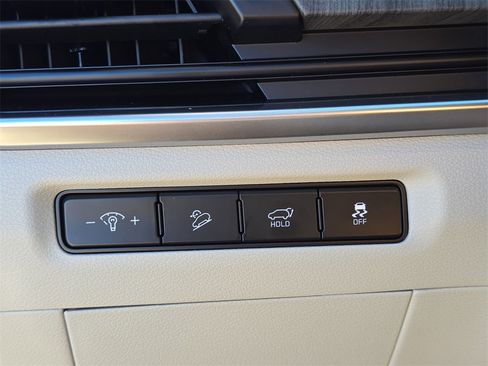 New 2025 Kia Telluride EX image 32