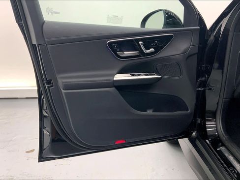 New 2026 Mercedes-Benz GLC 300 image 20