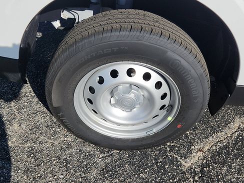 New 2025 Ford Maverick XL w/ Equipment Group 101A image 5