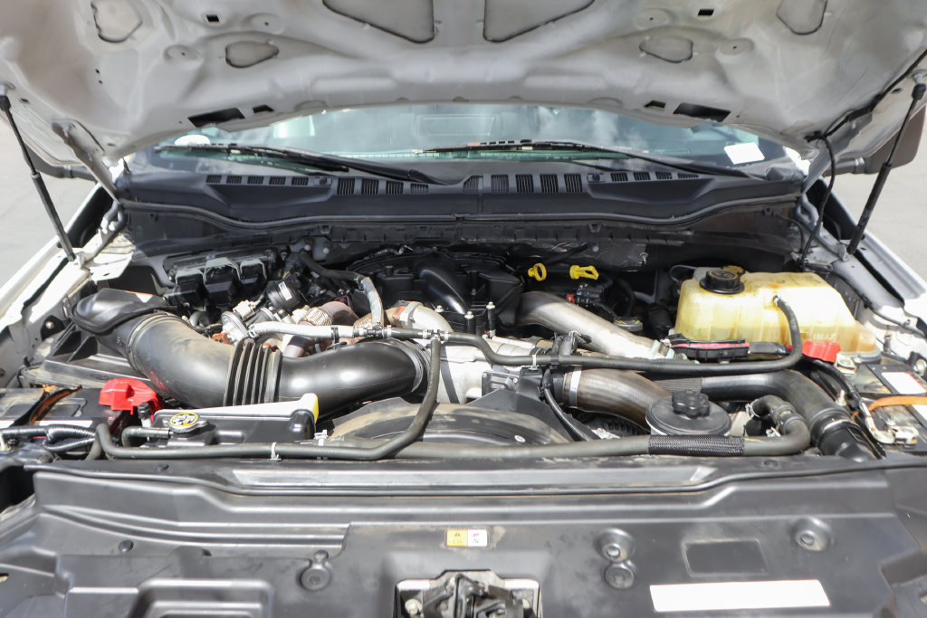 Used 2019 Ford F550 4x4 Crew Cab Super Duty image 12