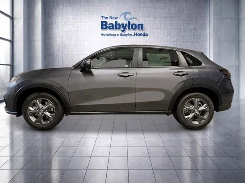 New 2026 Honda HR-V LX image 2